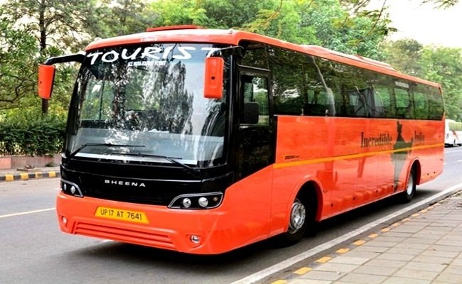 21 seater deluxe coach